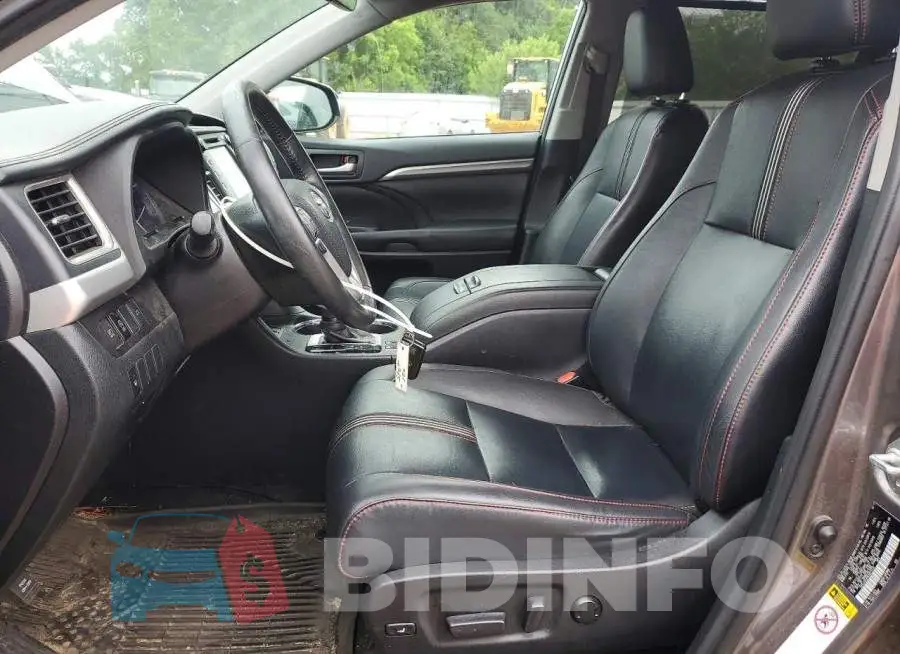 5TDJZRFHXKS623332 Photo# 7