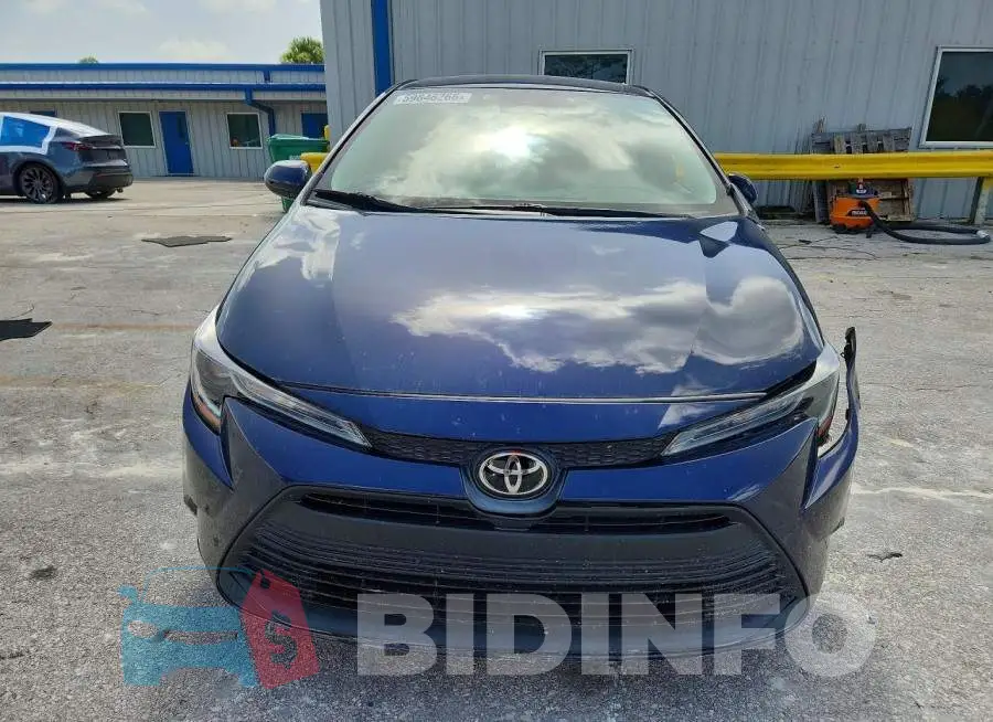 5YFB4MDE0RP120247 Photo# 5