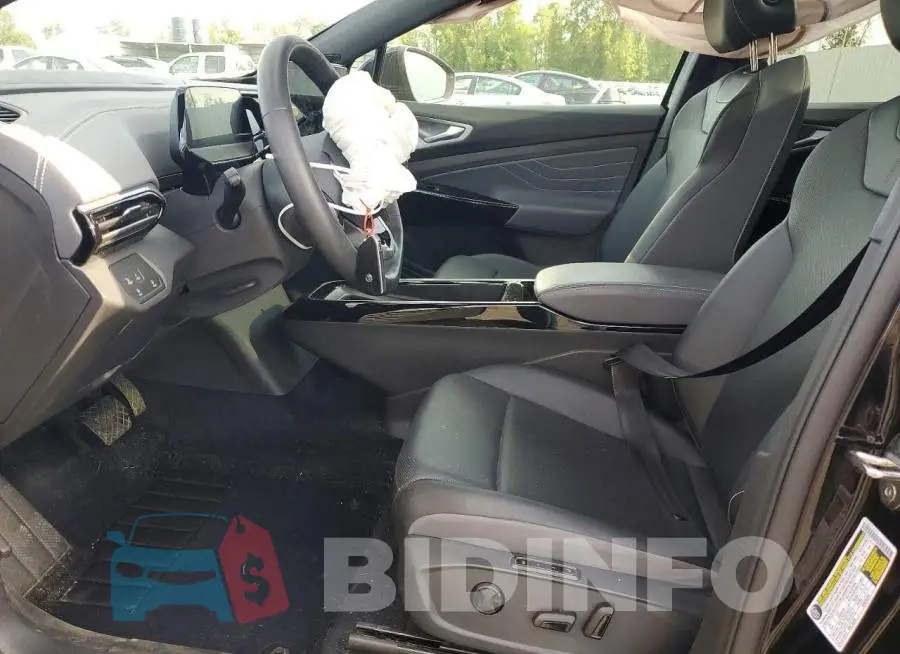 1V2VMPE82PC027645 Photo# 7
