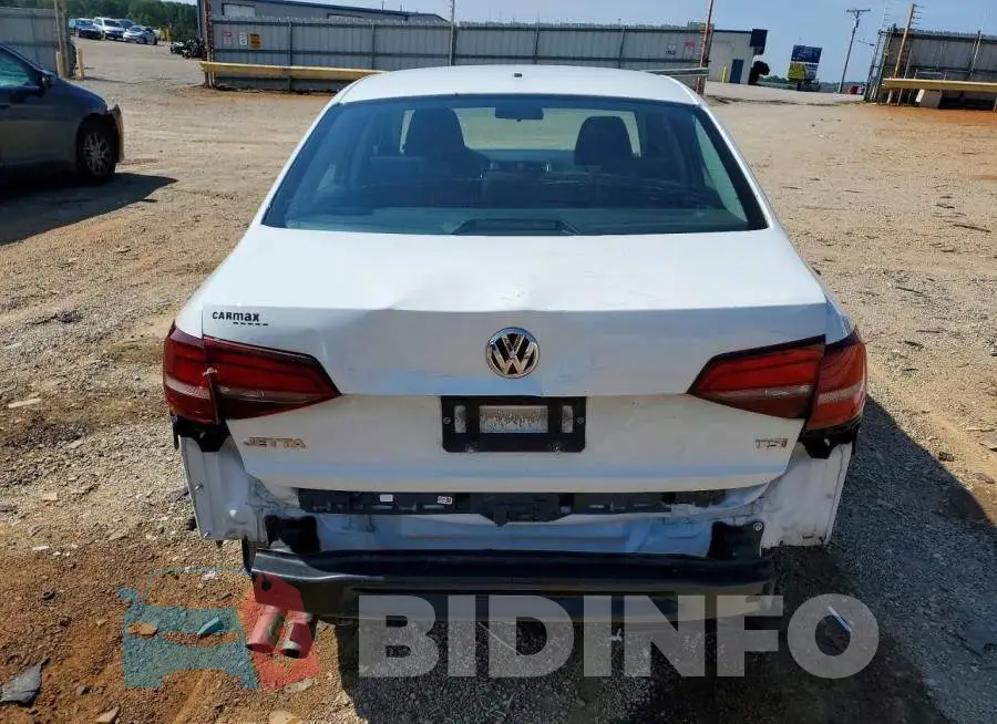 3VW2B7AJ2HM373758 Photo# 6