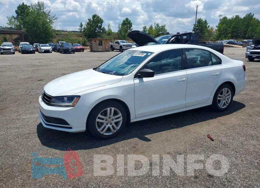 3VW2B7AJ5HM214832 Photo# 1