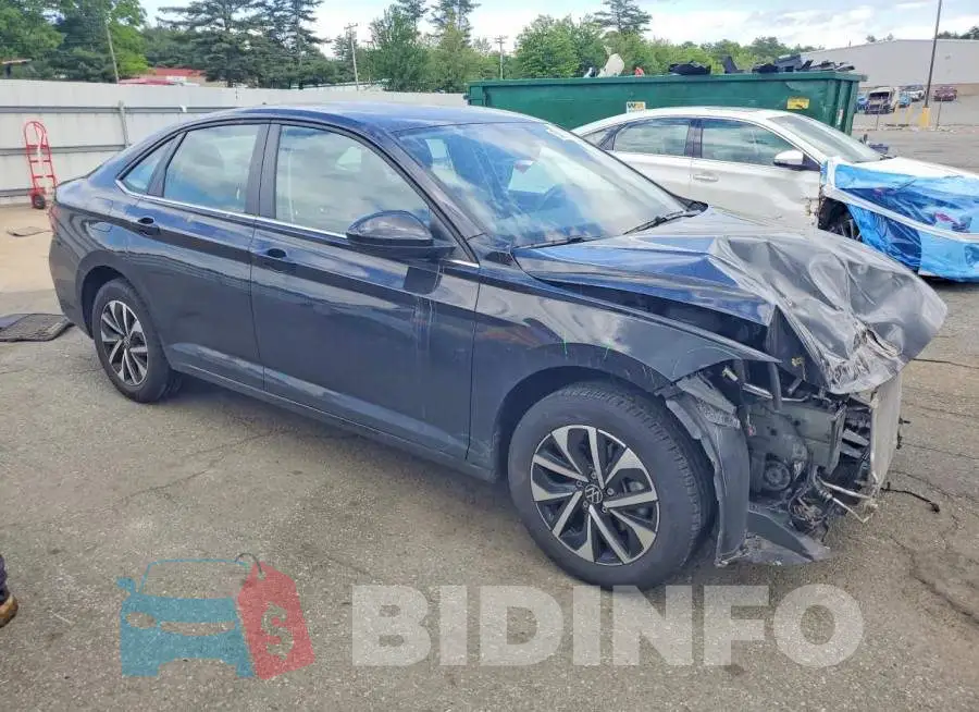 3VW5M7BU2RM062400 Photo# 4