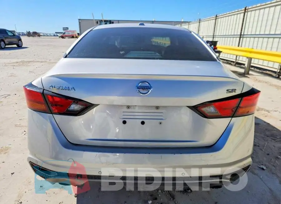 1N4BL4CV3LC180274 Photo# 6