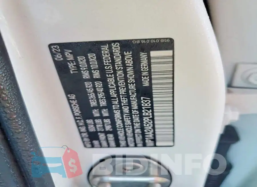 WP1AA2A52PLB21837 Photo# 14