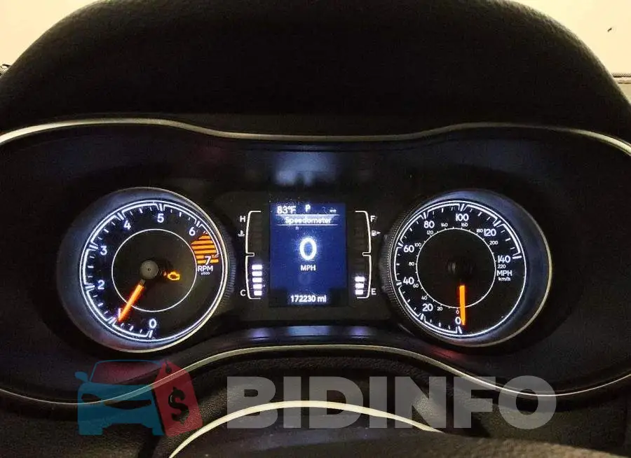 1C4PJLLB3KD111275 Photo# 9