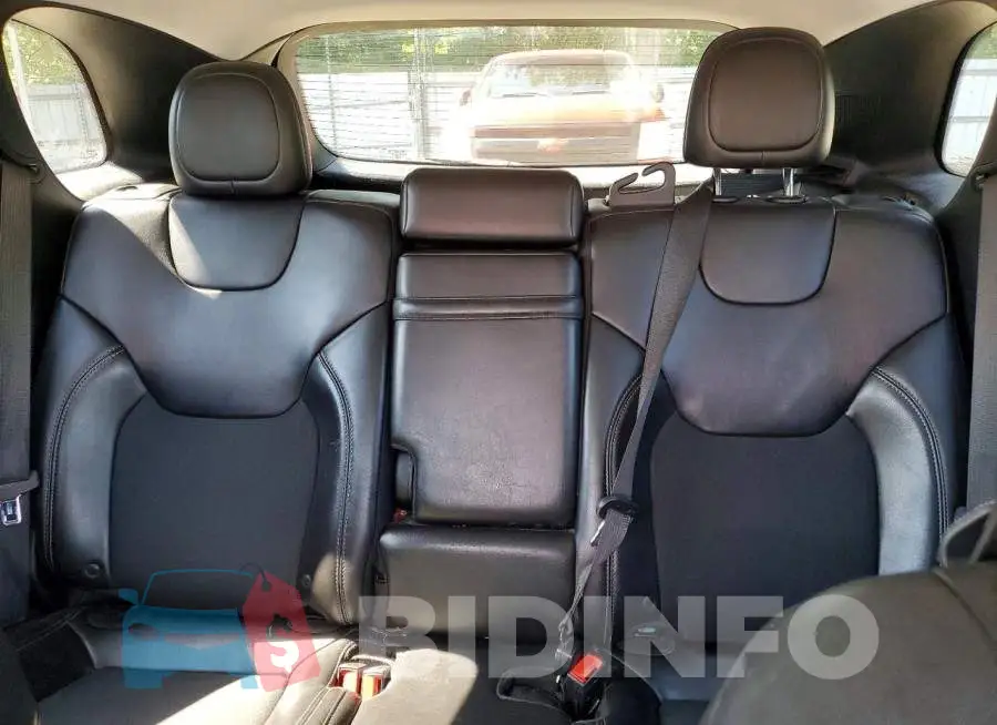 1C4PJLLB9KD263819 Photo# 10