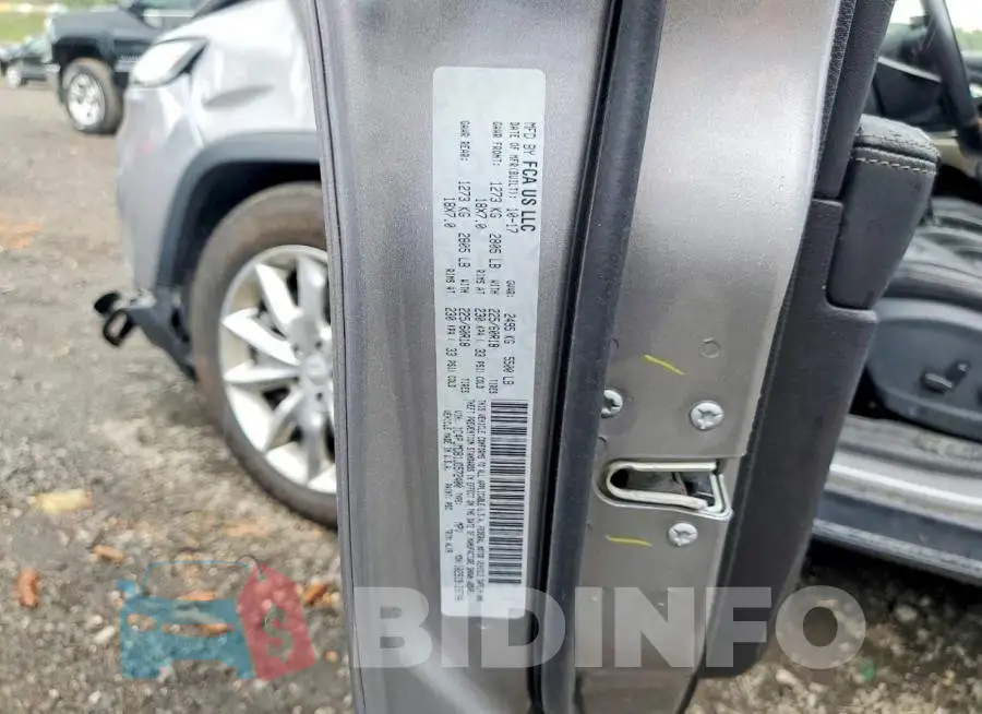 1C4PJMDB1JD572400 Photo# 13