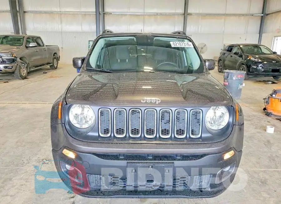 ZACCJBBB9HPF84683 Photo# 5
