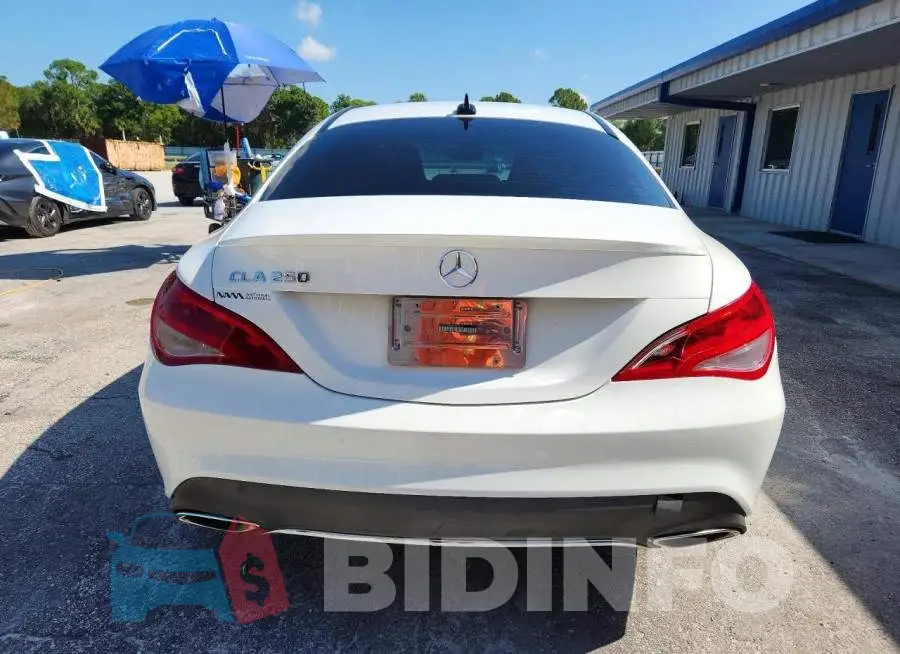 WDDSJ4EB8JN680490 Photo# 6