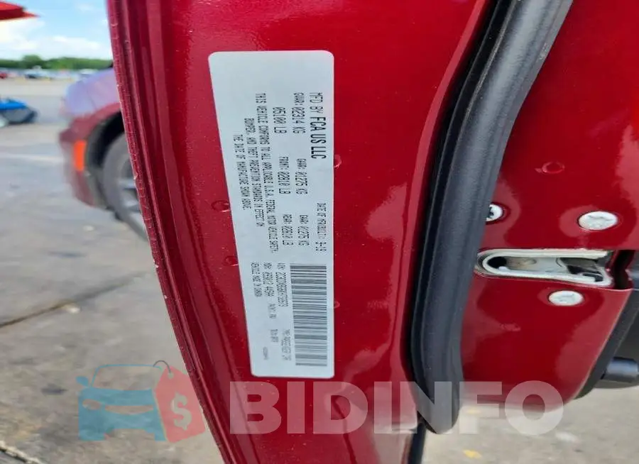 2C3CDXBG6KH732673 Photo# 12