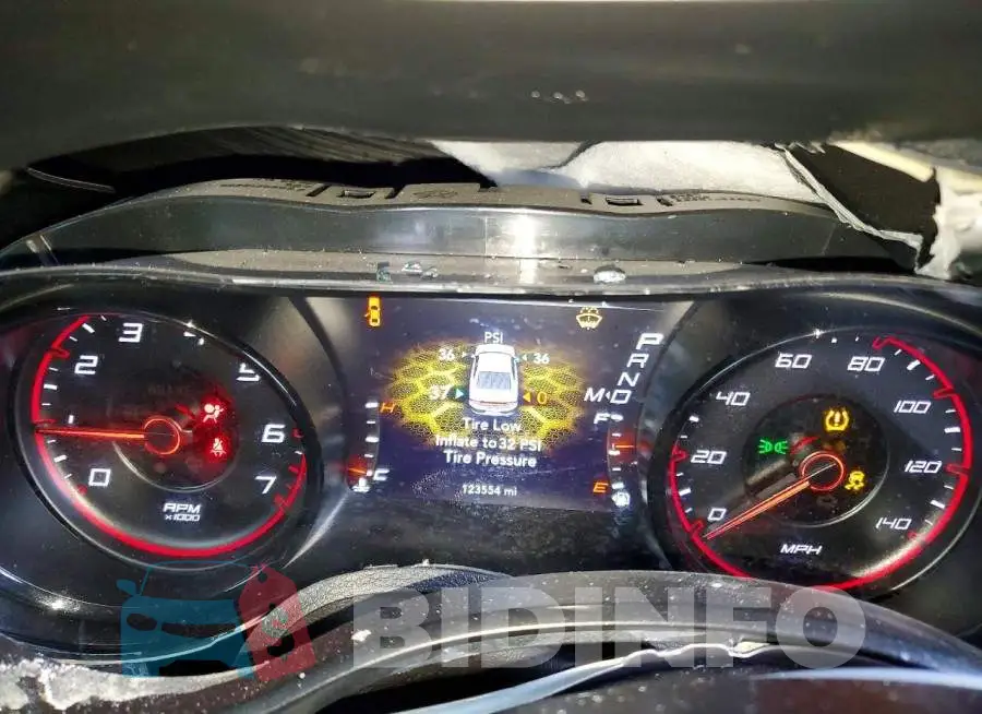 2C3CDXHG3LH190750 Photo# 9