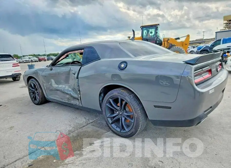 2C3CDZAGXJH183622 Photo# 2