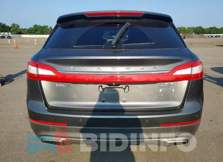 2LMPJ8JR5JBL13116 Photo# 6