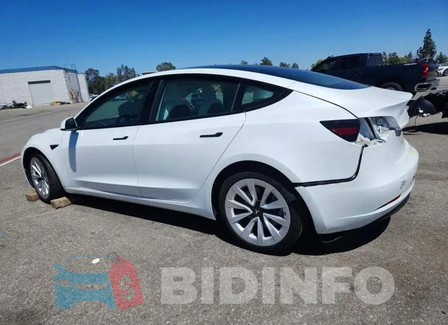 5YJ3E1EB4NF135991 Photo# 2