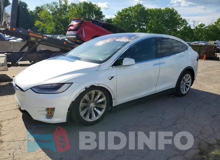 5YJXCBE2XLF242537 Photo# 1