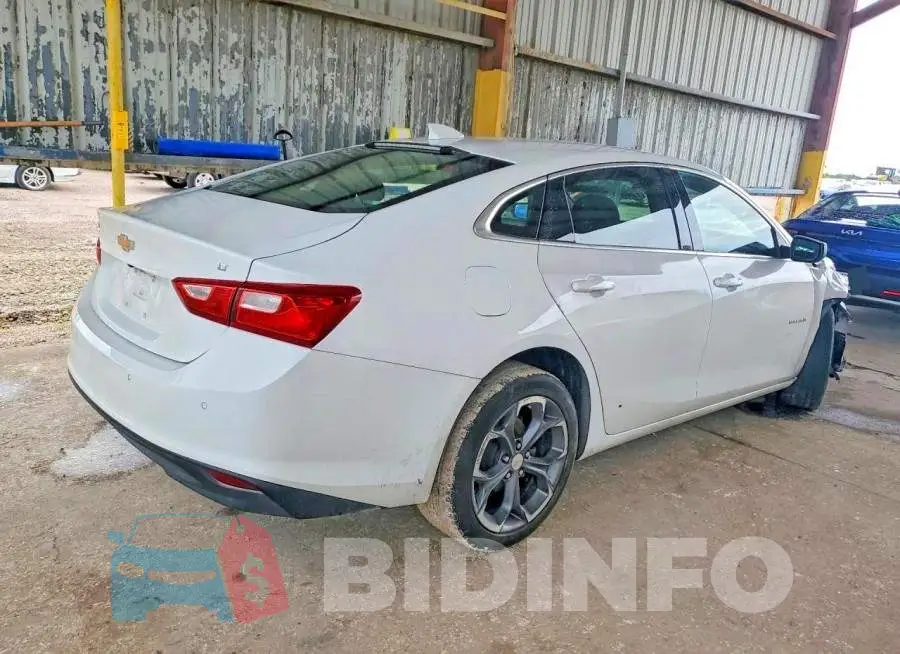 1G1ZD5ST6RF172858 Photo# 3