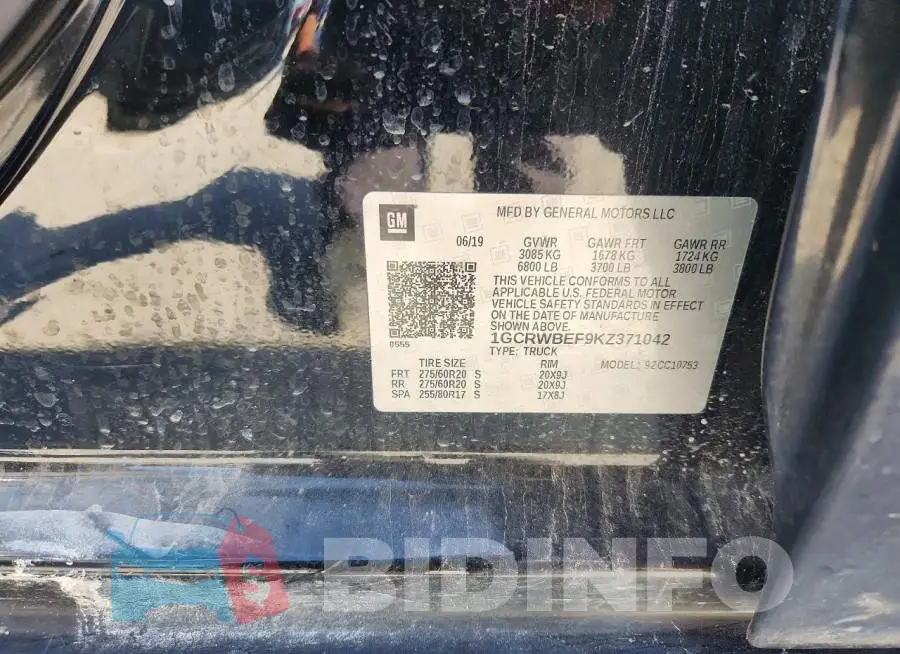 1GCRWBEF9KZ371042 Photo# 13