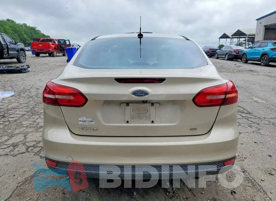 1FADP3F23JL209097 Photo# 6