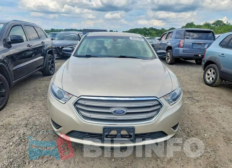 1FAHP2D87JG142113 Photo# 5