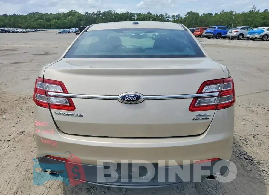 1FAHP2E85JG116673 Photo# 6