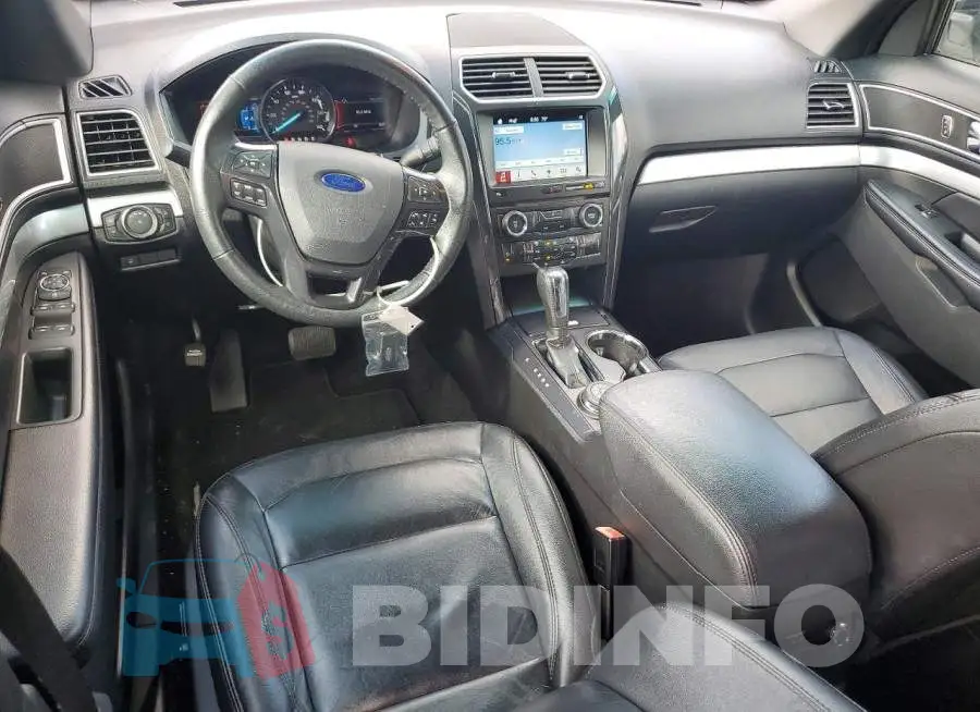 1FM5K8DH1HGA14955 Photo# 8