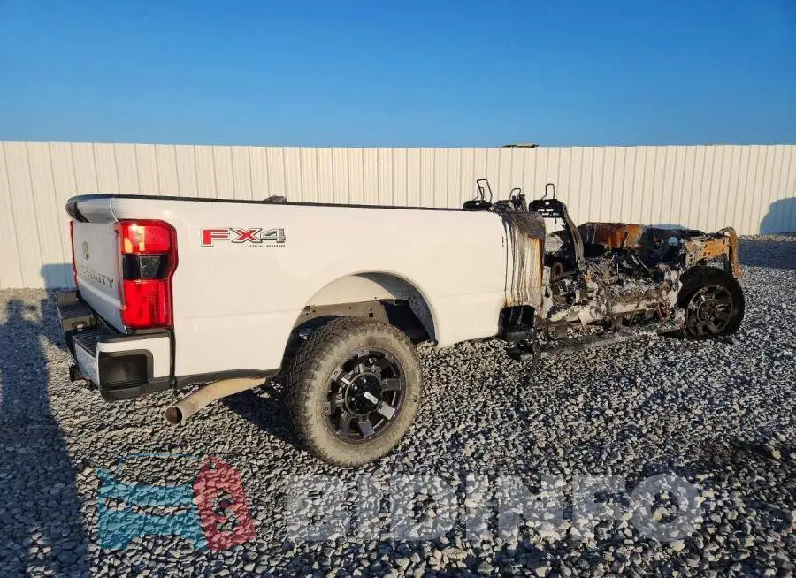 1FT8X2BA0PED14826 Photo# 3