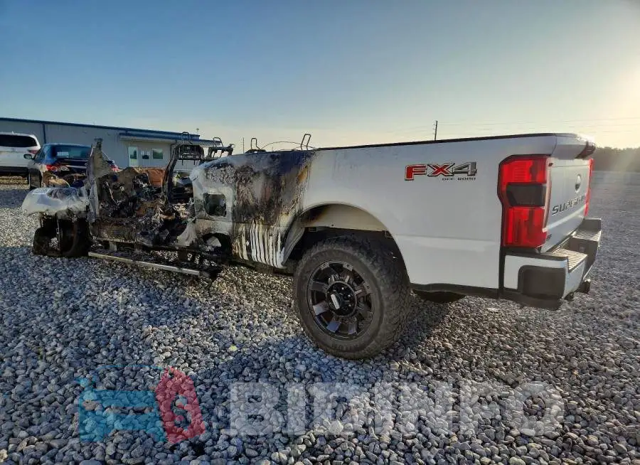 1FT8X2BA0PED14826 Photo# 2