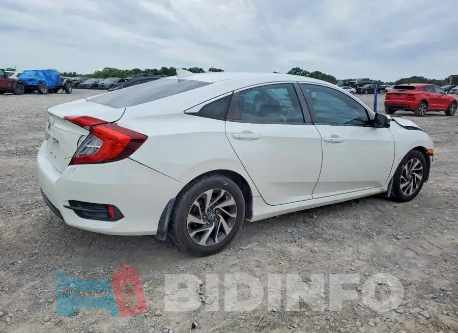 19XFC2F70HE034010 Photo# 3