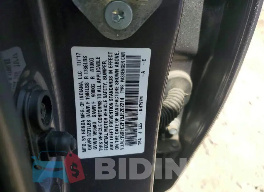 19XFC2F75JE202214 Photo# 12