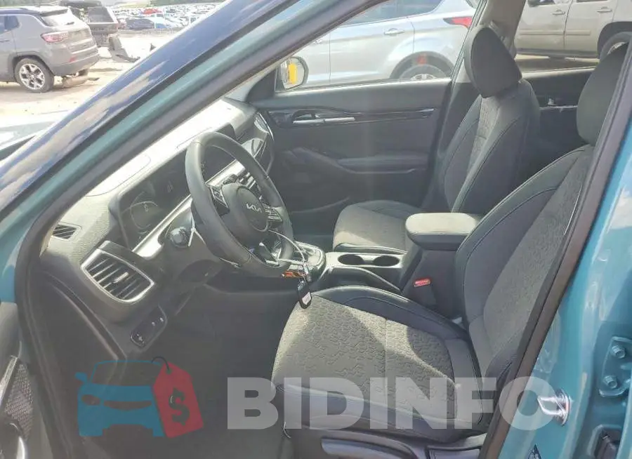 KNDEU2AA9T7908245 Photo# 7