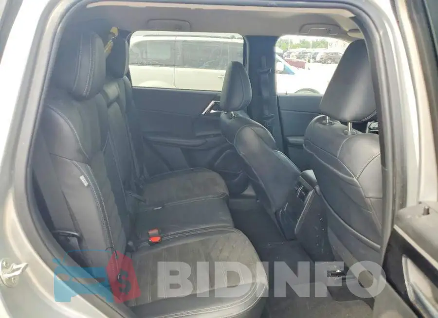 JA4J3UA84PZ057258 Photo# 10