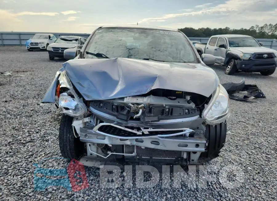 ML32A3HJ9LH010636 Photo# 5