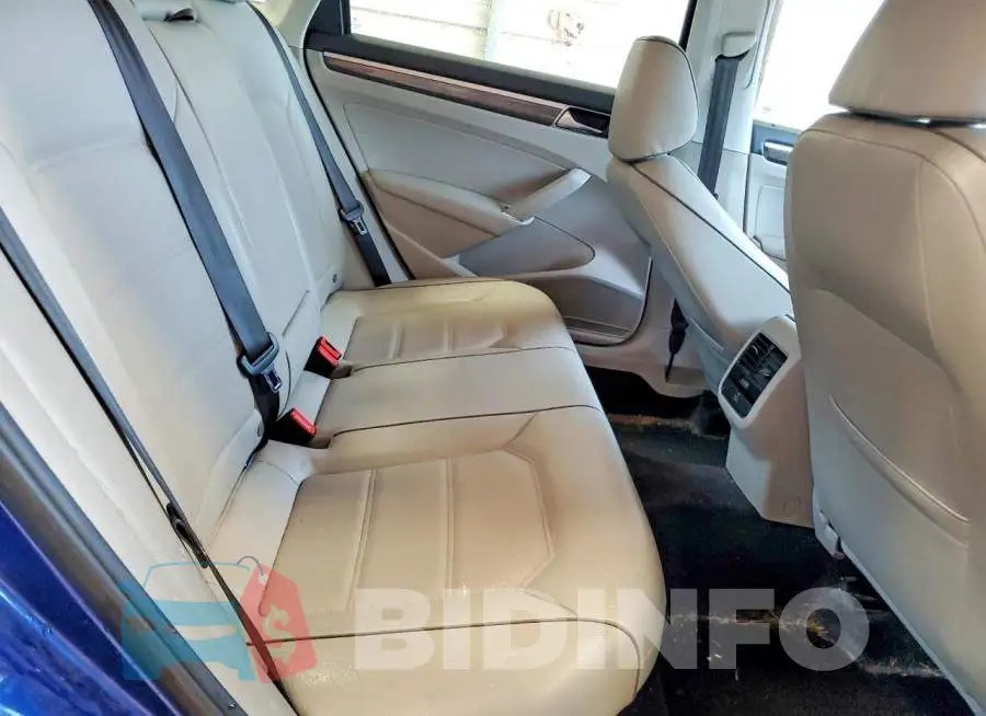 1VWBT7A33HC008084 Photo# 10