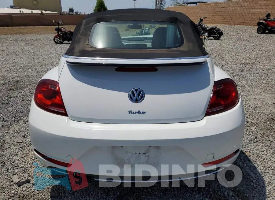 3VW517AT0HM813977 Photo# 6