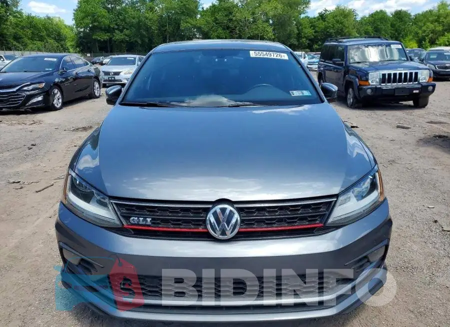 3VW5T7AJ8HM320315 Photo# 5