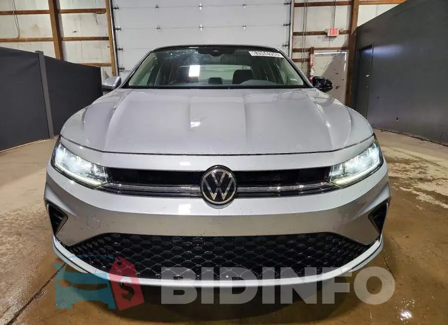 3VW7X7BU2SM009931 Photo# 5