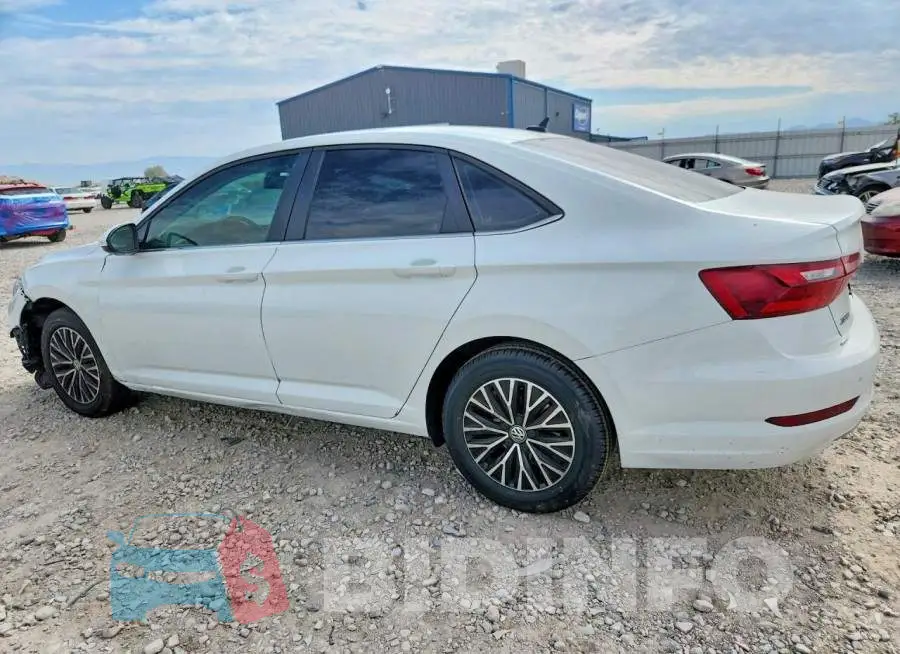 3VWCB7BU5LM018637 Photo# 2