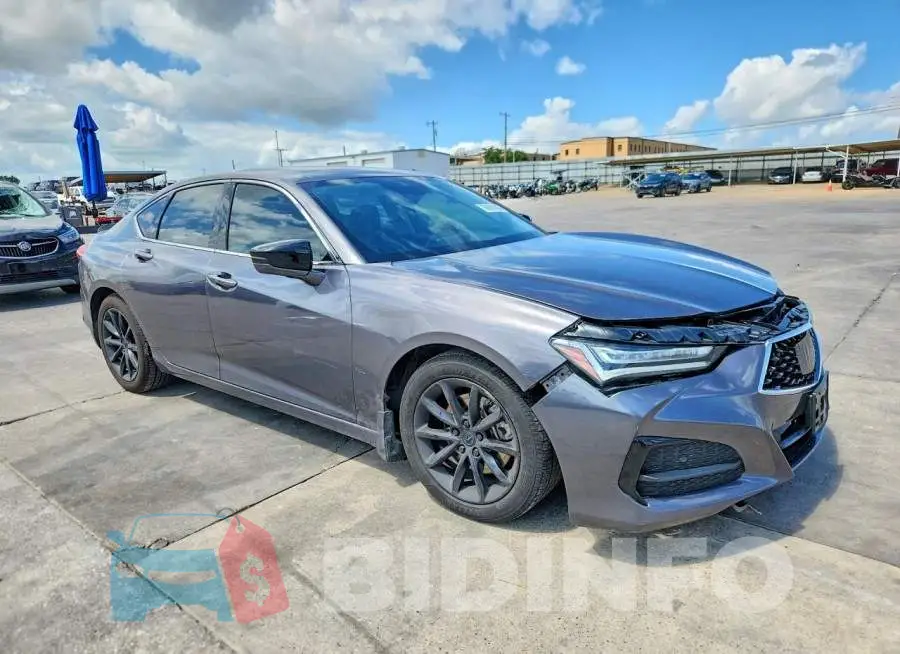 19UUB5F32MA003722 Photo# 4