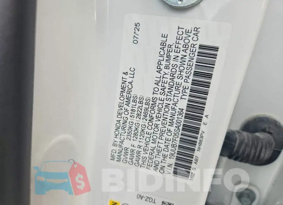 19UUB7F05SA001364 Photo# 13