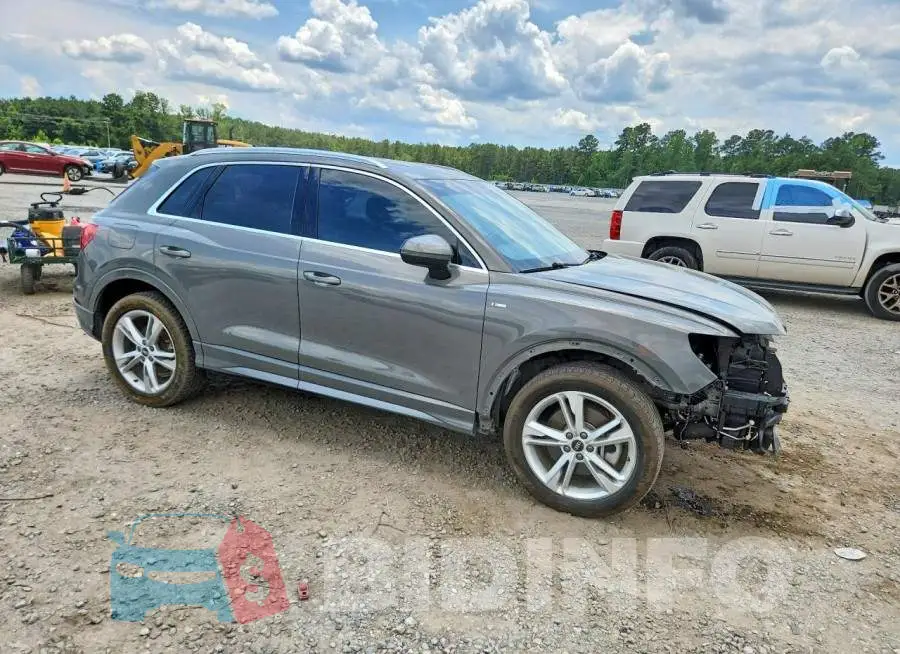 WA1DECF37M1020469 Photo# 4