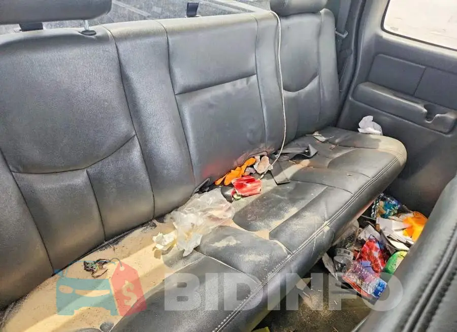 1GTEK19T13Z216619 Photo# 10