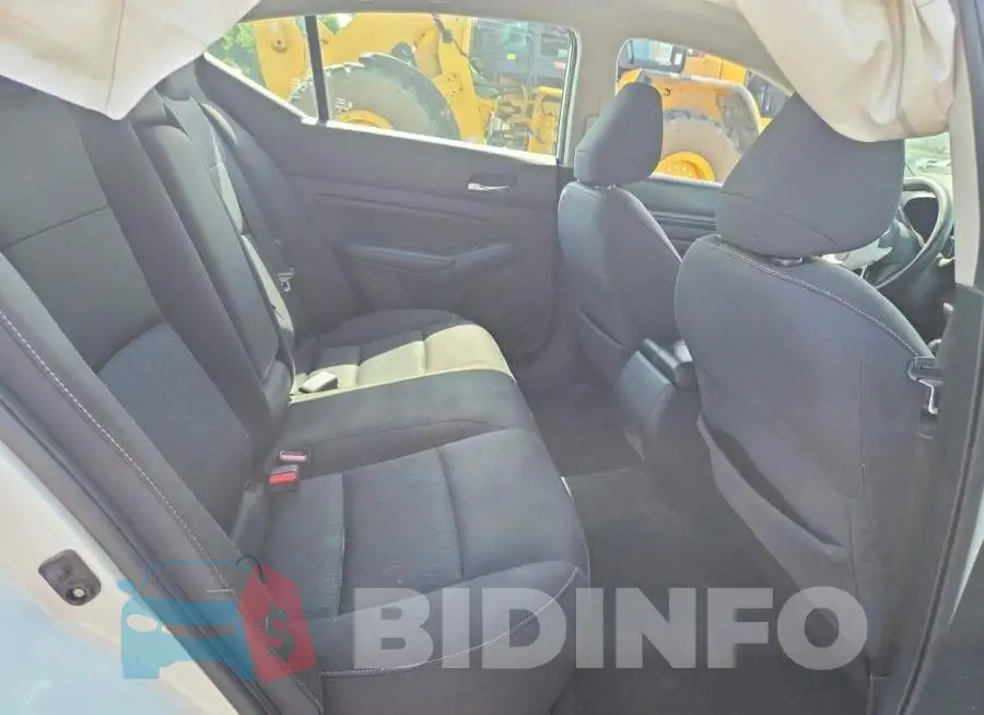 1N4BL4BVXLC213546 Photo# 10