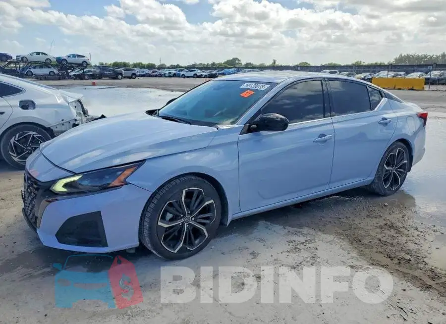 1N4BL4CV8PN376141 Photo# 1