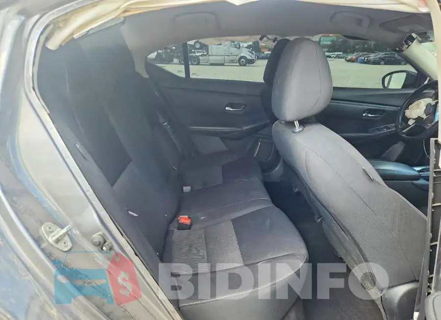 3N1AB8CV4NY257649 Photo# 10