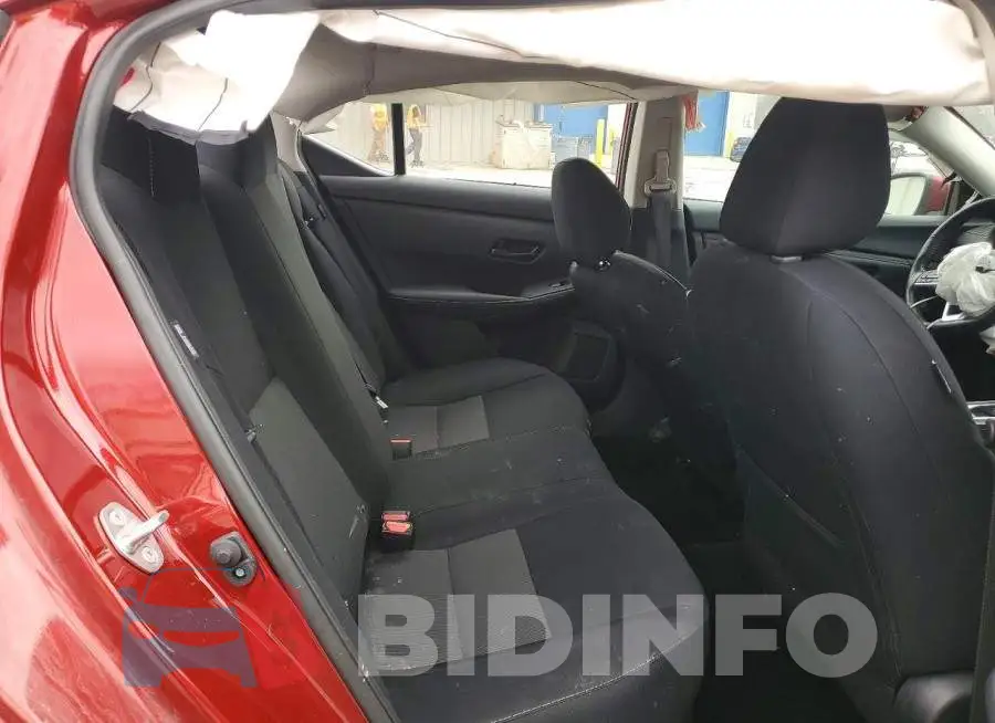 3N1AB8CV4RY246012 Photo# 10