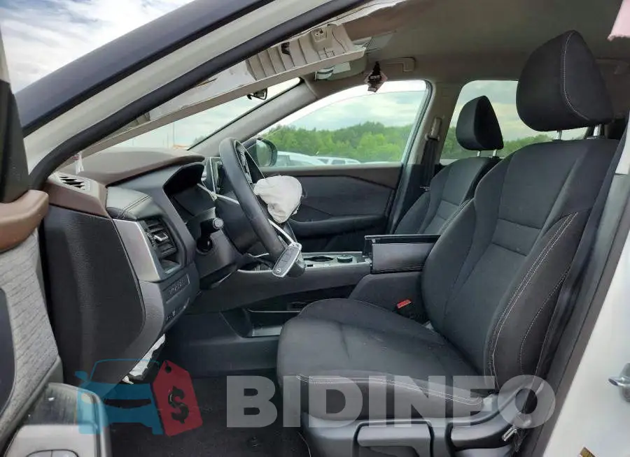 5N1BT3AB2PC776877 Photo# 7
