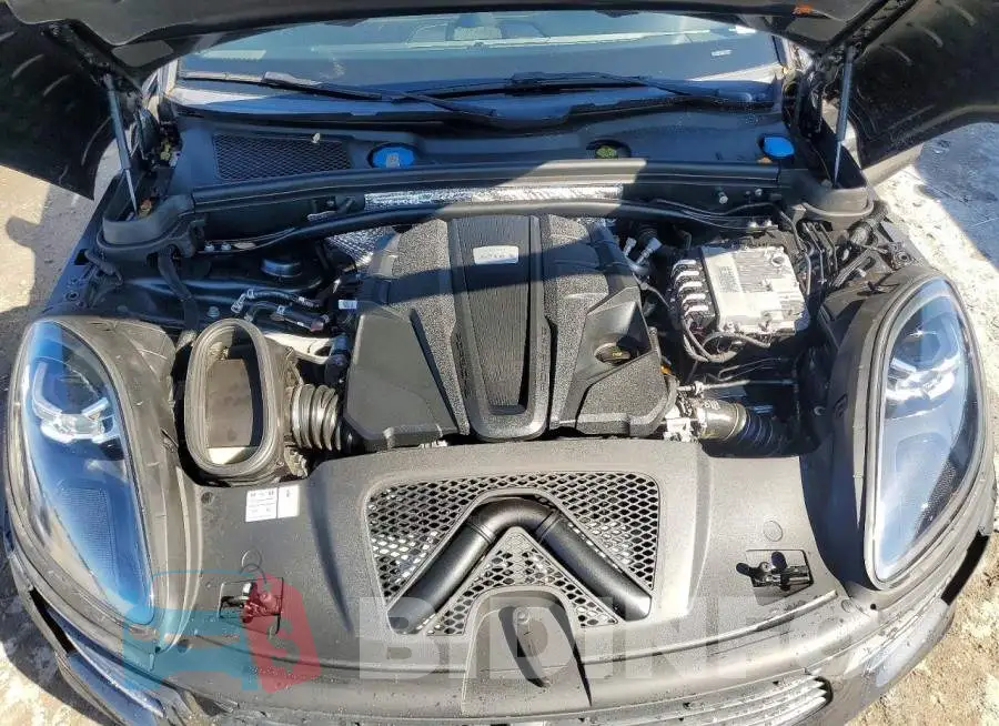 WP1AB2A52MLB34421 Photo# 12