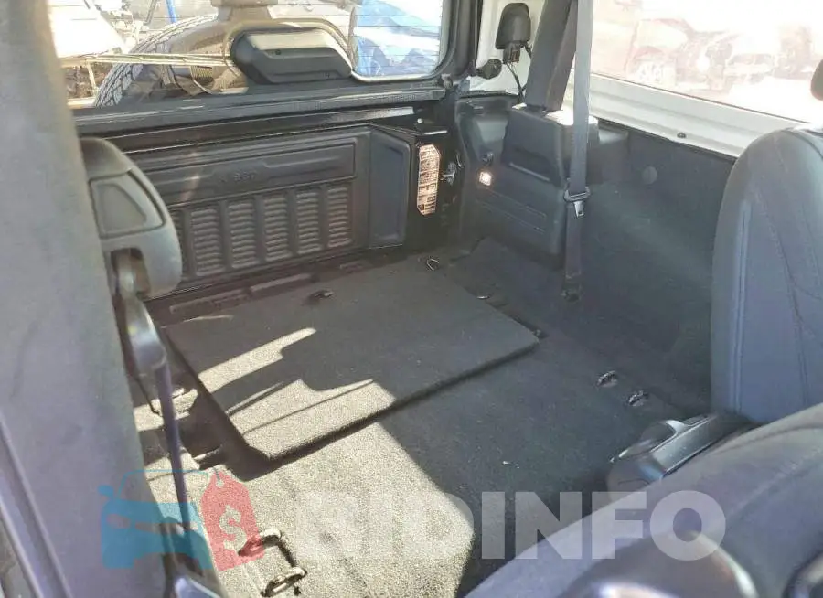 1C4GJXAG8KW618117 Photo# 11