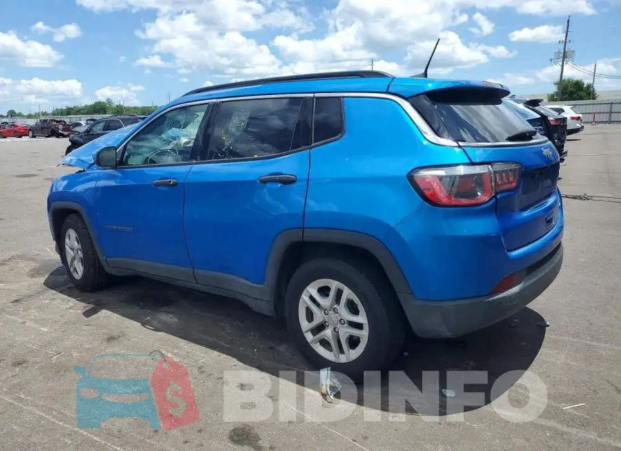 3C4NJCAB0LT122837 Photo# 2