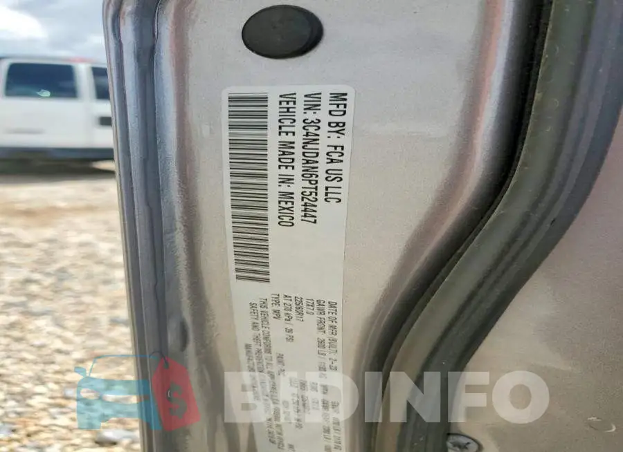 3C4NJDAN6PT524447 Photo# 13